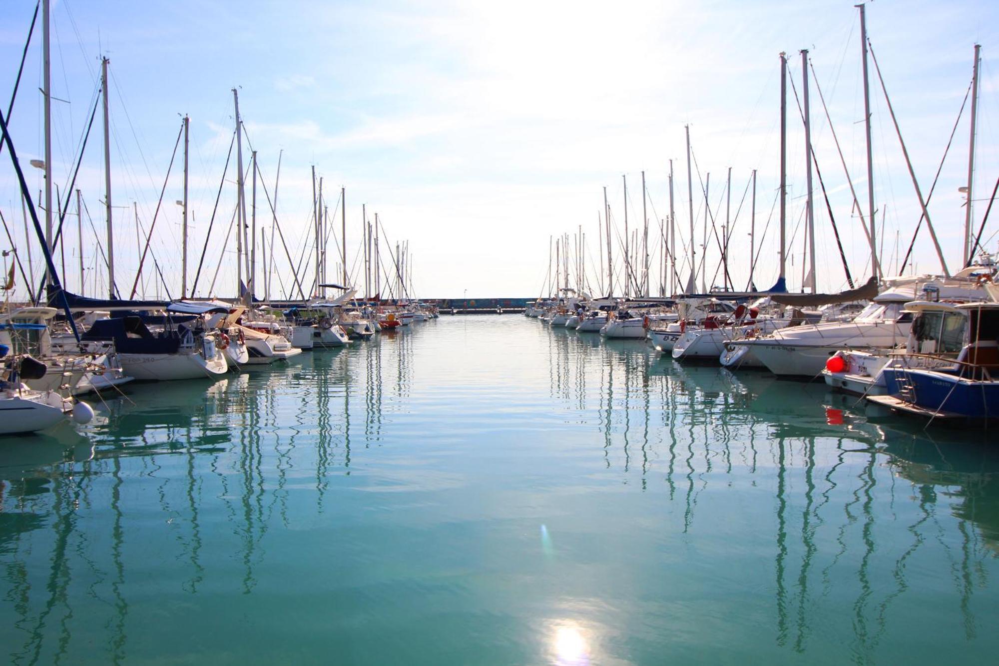 Global Properties, Apartamento Con Terraza Y Vistas Al Mar Y A La Montana Canet d'En Berenguer Zewnętrze zdjęcie